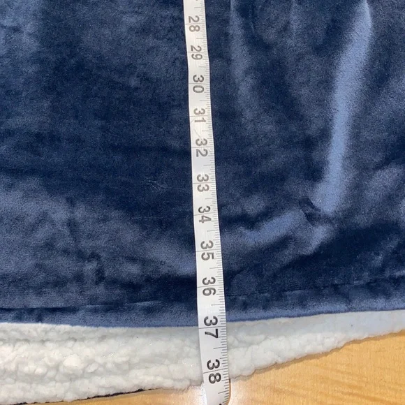 The Comfy Navy Blue Oversized Hoodie Blanket Adult Sized - Picture 13 of 13